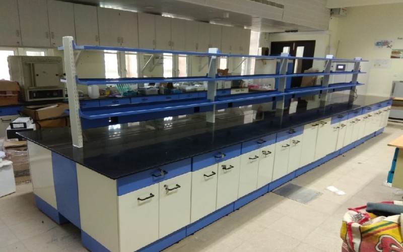 Island Lab Modular Bench